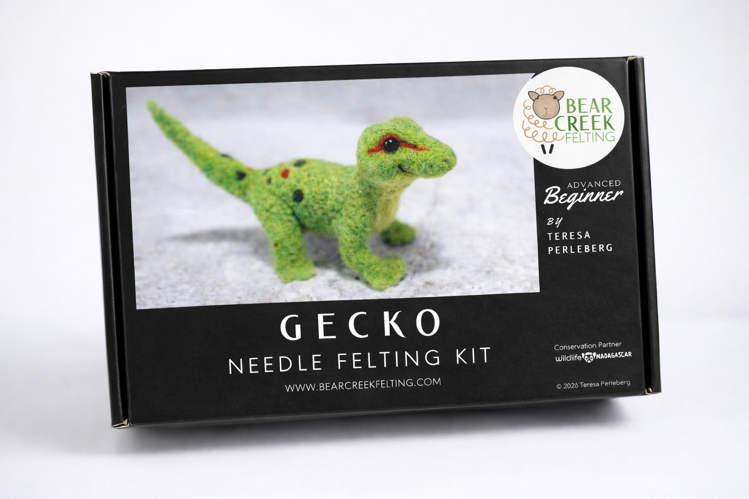 Needle Felting Gecko Kit